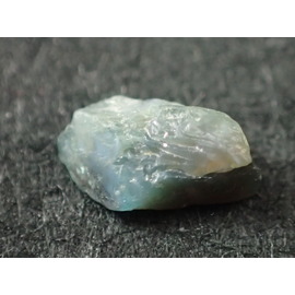 アレキサンドライト原石母岩付結晶 ブラジル産 ｜石の販売専門店【vec