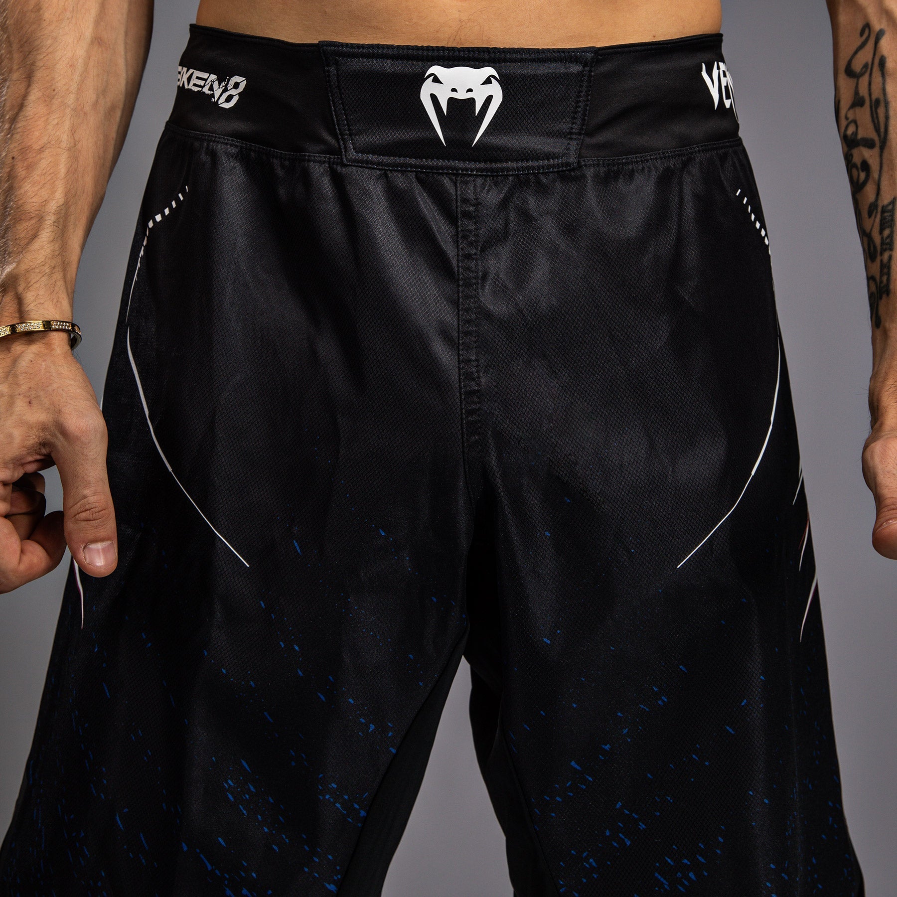 Venum x TEKKEN 8 - Jin Kazama Fight Shorts - Blue/Black/White - Venum