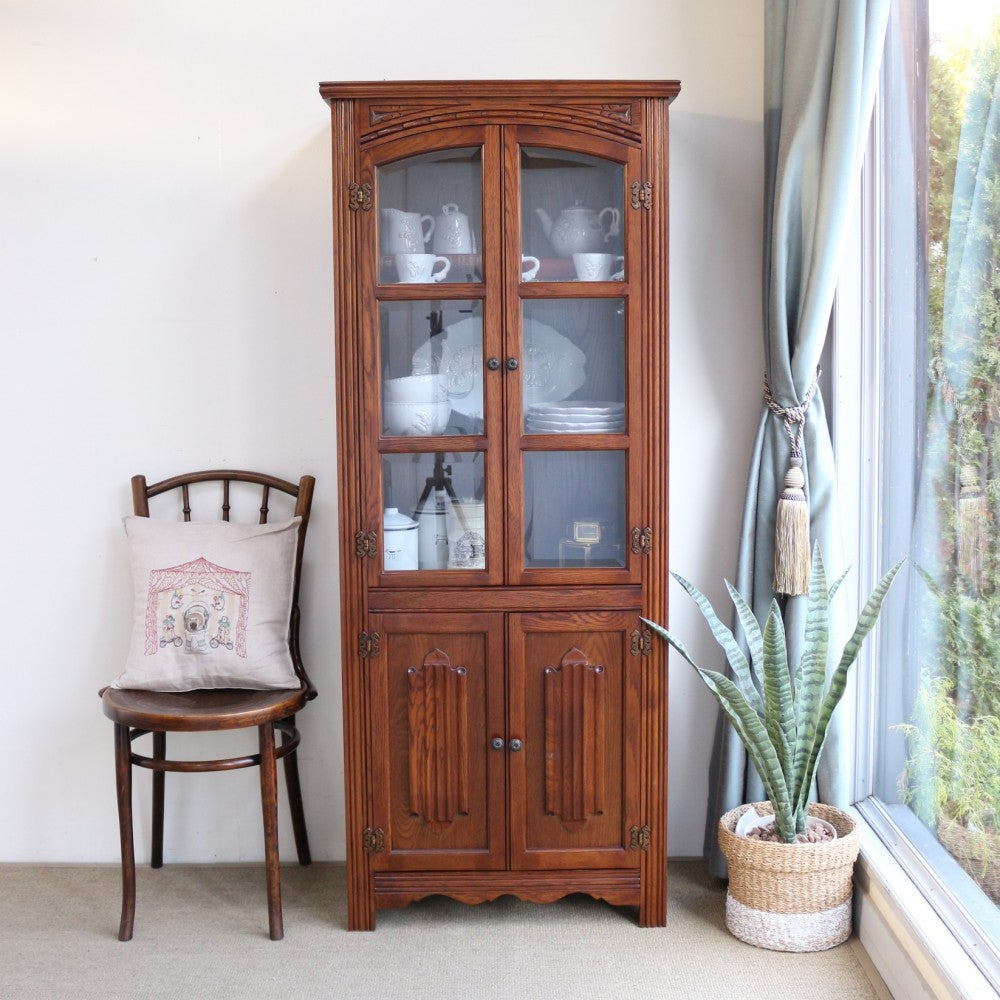 ステキ！アンティーク風食器棚