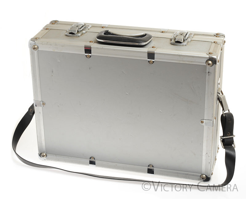 Mamiya Chrome Metal Case for 645 System (~18