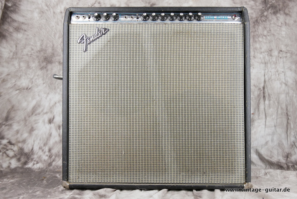FENDER Super Reverb