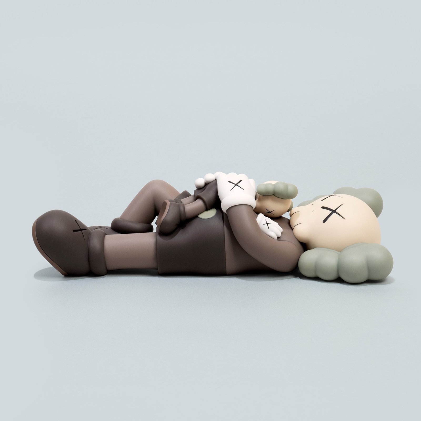 KAWS:HOLIDAY SINGAPORE 3色セット