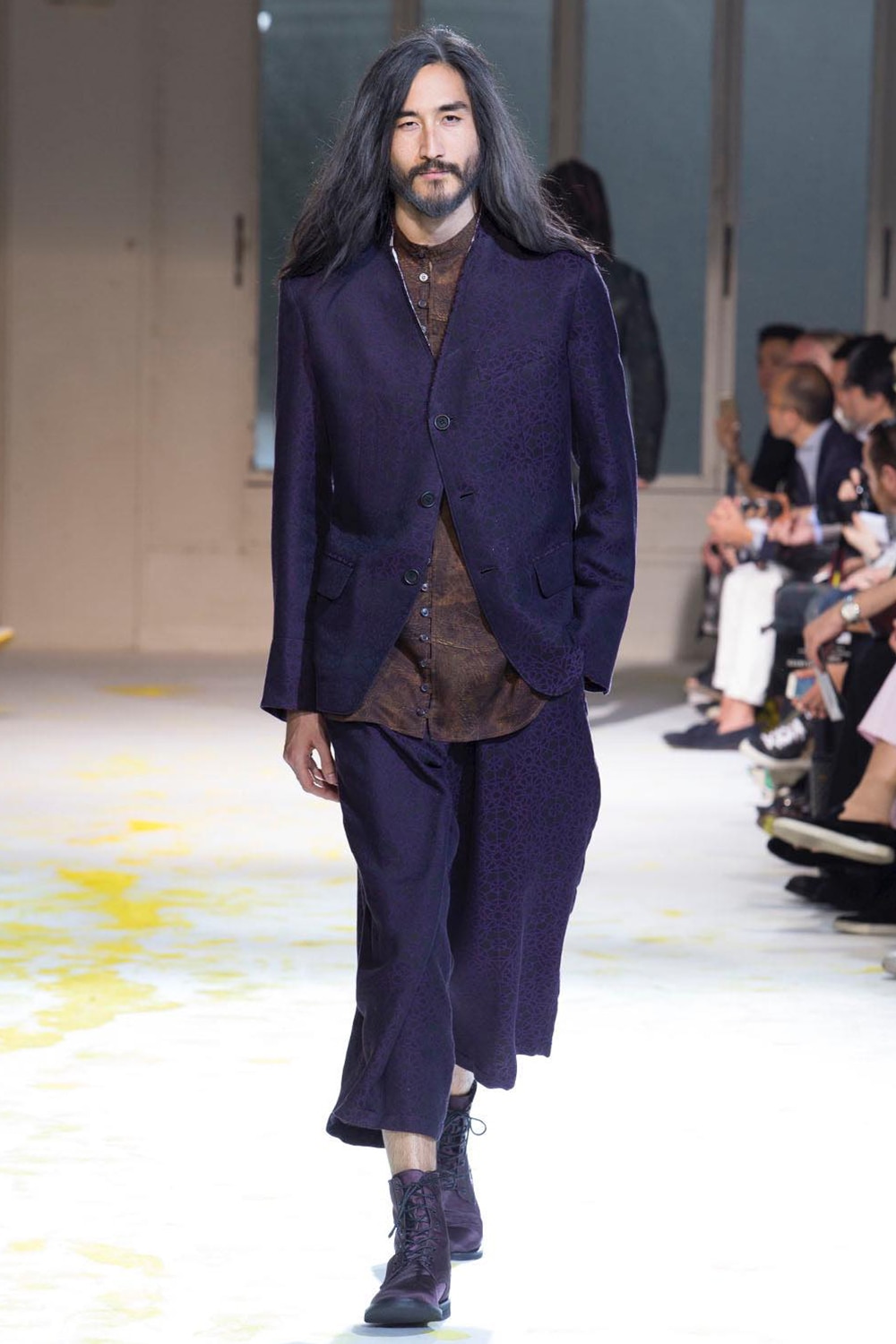 SPRING / SUMMER 2015 | Yohji Yamamoto (ヨウジヤマモト) Official Site