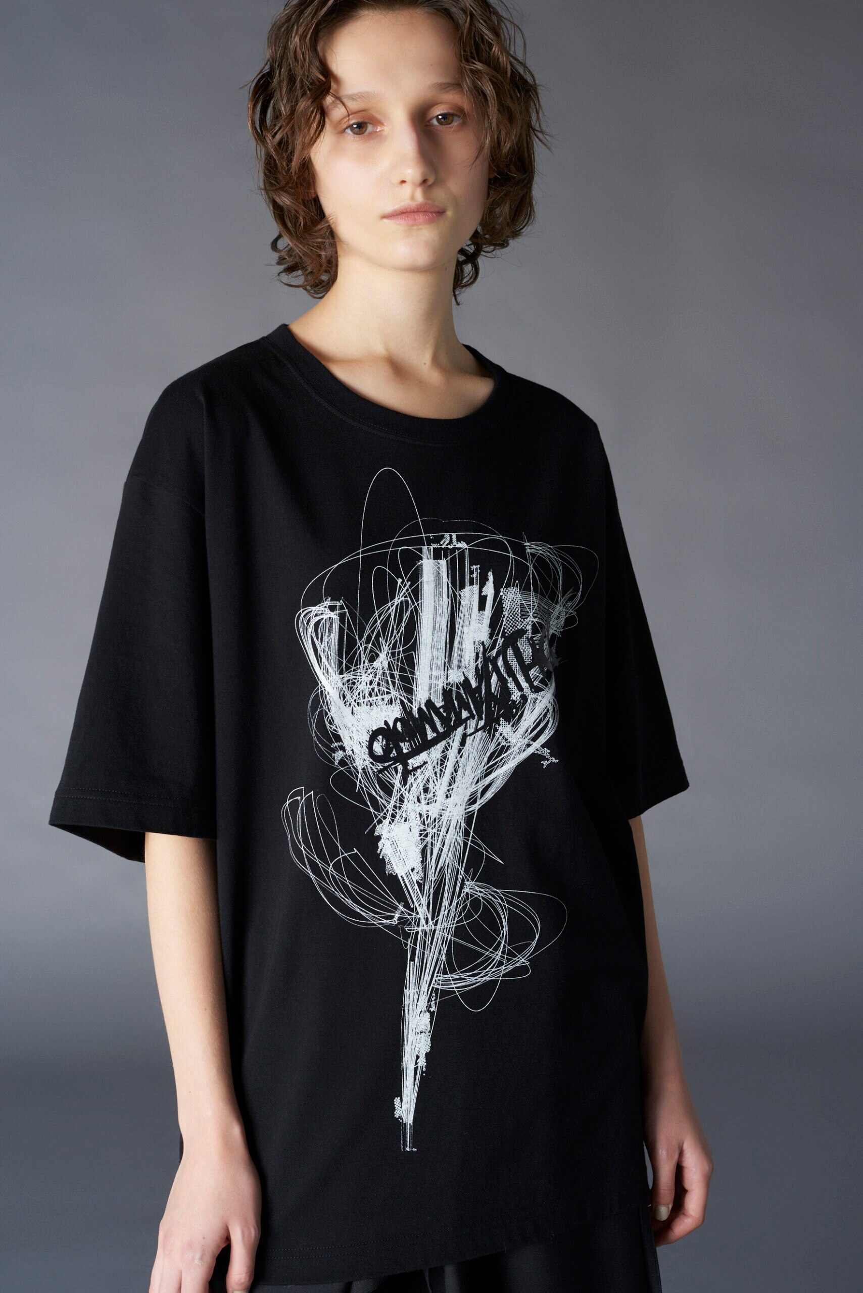 ヨウジヤマモト「グラウンド ワイ」×初音ミク 青い髪の毛がモチーフのT