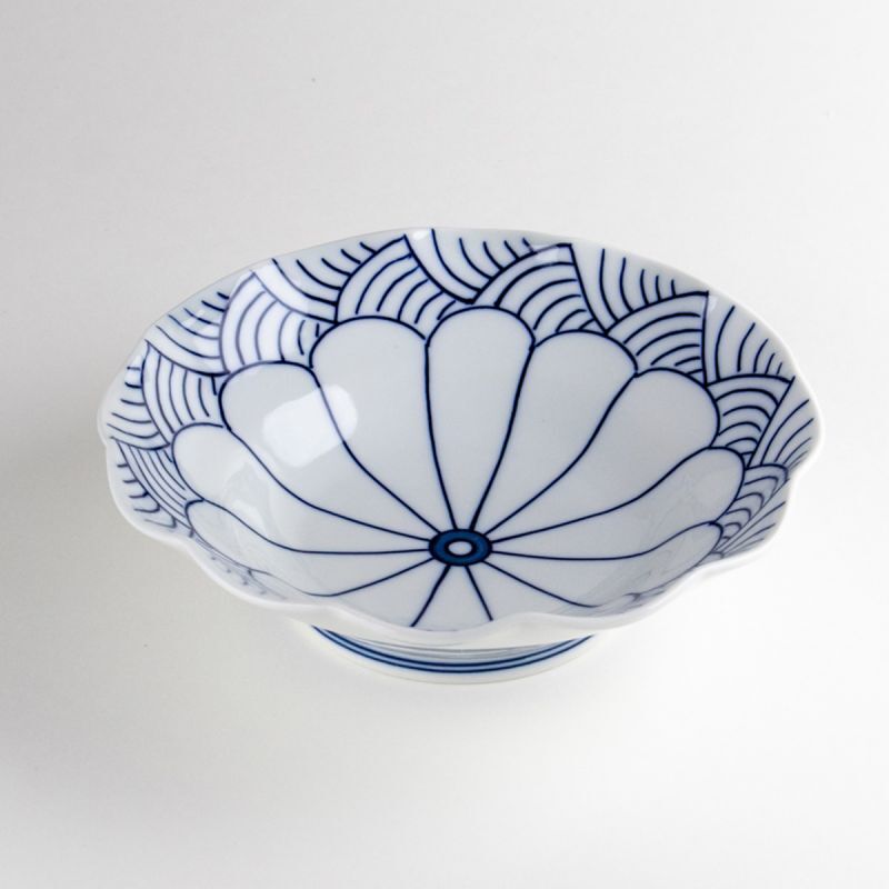 有田焼やきもの市場 | 有田焼 菊割青海波 15cm深皿 | 鉢類 - 中鉢
