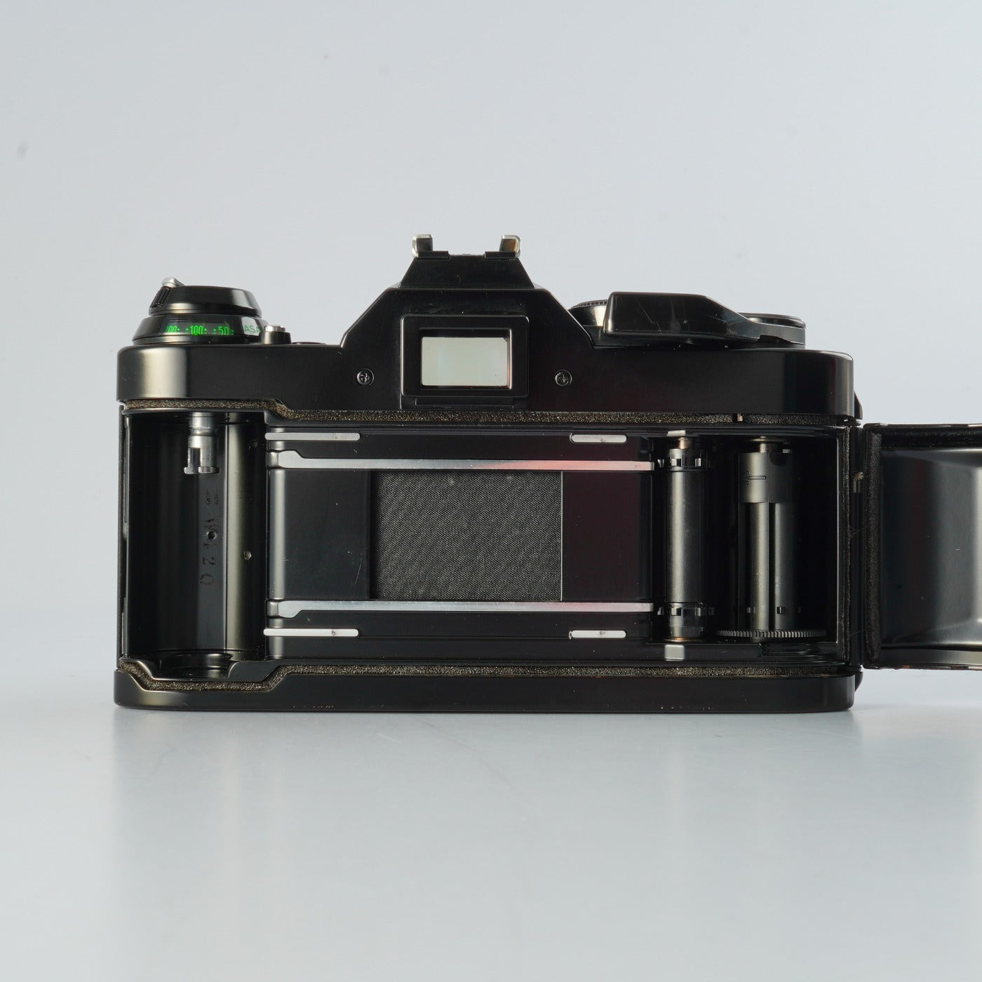 CLA'd】 Canon AE-1 Program Black + NEW FD 50mm F/1.4 MF フィルム