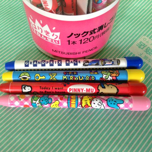 消しゴム】ペン型 ノック式4種(マリオ、ピニームー等) / 会津 山内屋商店