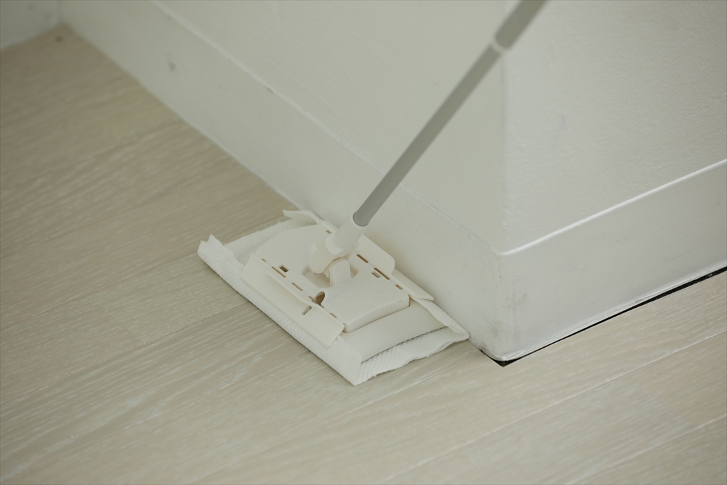 YS.トイレすみずみ床用ワイパーN | 山崎産業株式会社 家庭用品事業