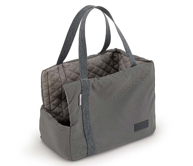 実用性抜群！メルセデス・ベンツのペットグッズ | 株式会社ヤナセ