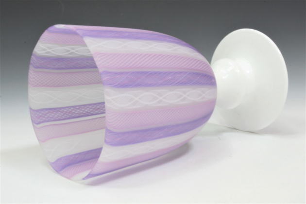 値下げしました。 人間国宝、藤田喬平 手吹ワイングラス 値下げしま