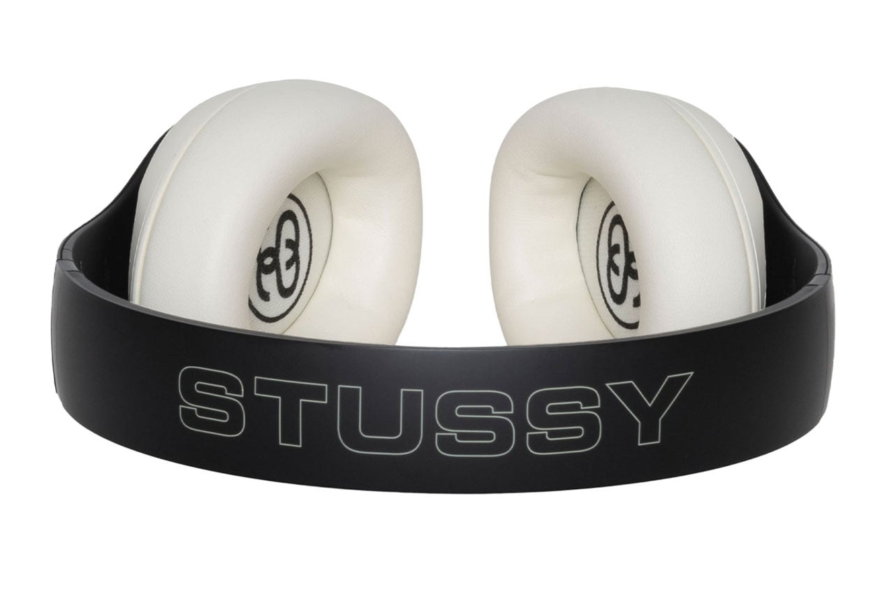 STUSSY×Beats STUDIO PRO HEAD PHONE Stussy-x-Beats-Studio-Pro-