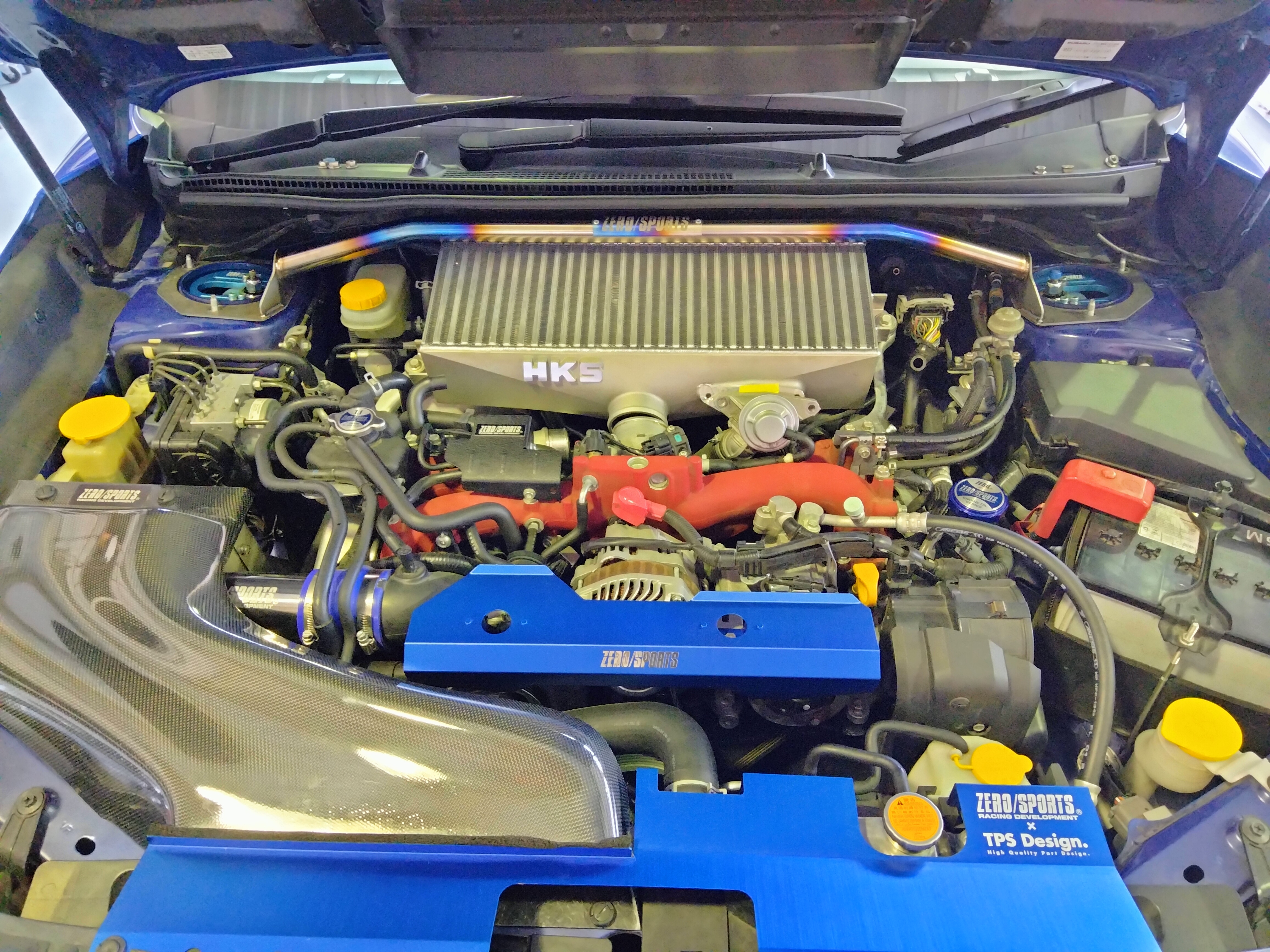 HKS インタークーラー 数年放置 自動車関連業者直送限定 HKS