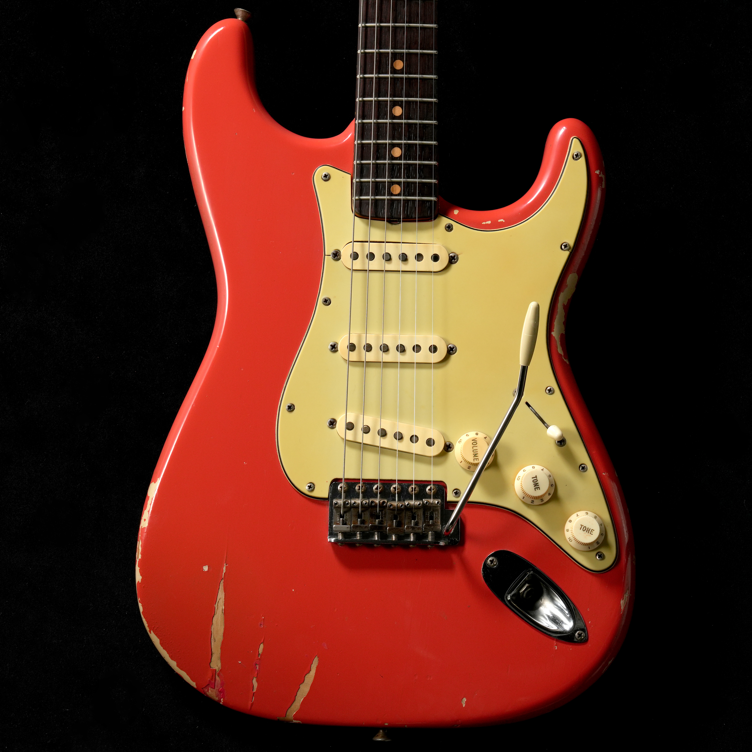 渋谷店VINTAGEブログ＃100】Fender 1962年製 Stratocaster Fiesta Red