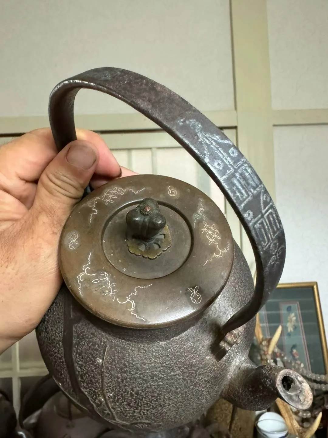 青龍堂『大国寿鉄瓶』 | 買取実績 | 堺・和泉の骨董品買取なら無限堂