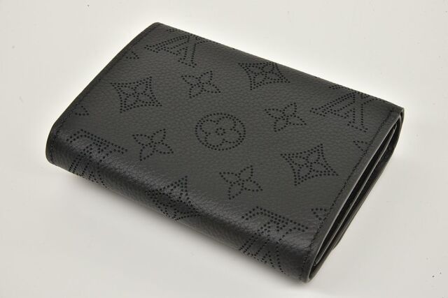 駅南やまご質店オンラインショップ / ヴィトン マヒナ ポルトフォイユ