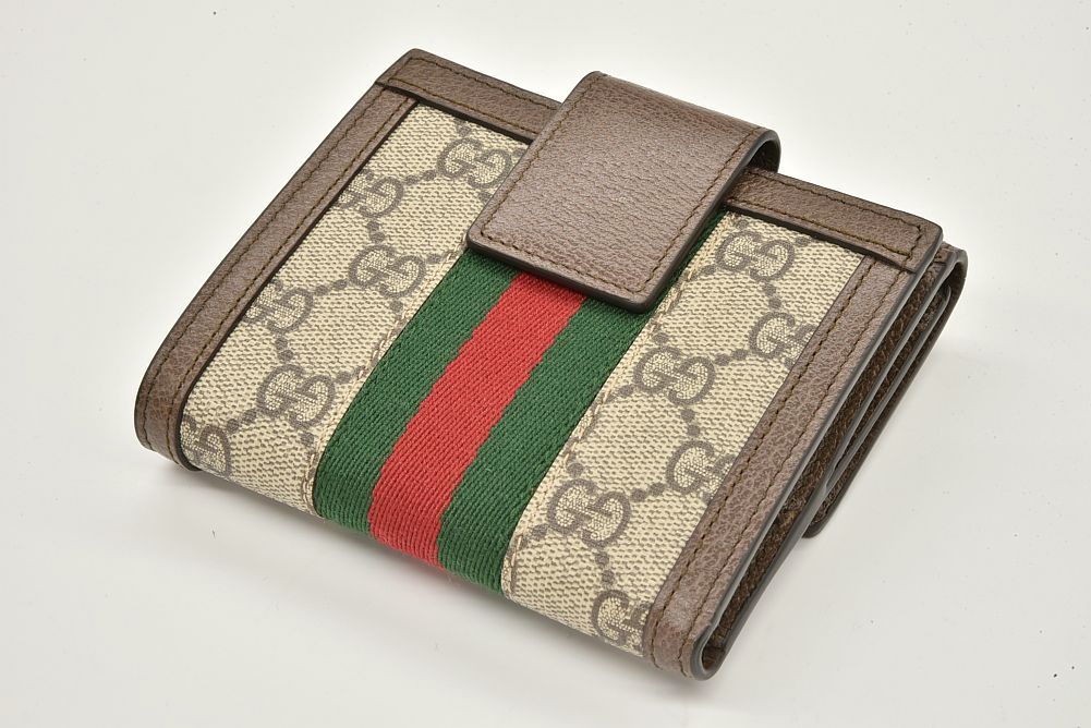 美品 GUCCI グッチ GG コンパクト 二つ折り財布 オフィディア