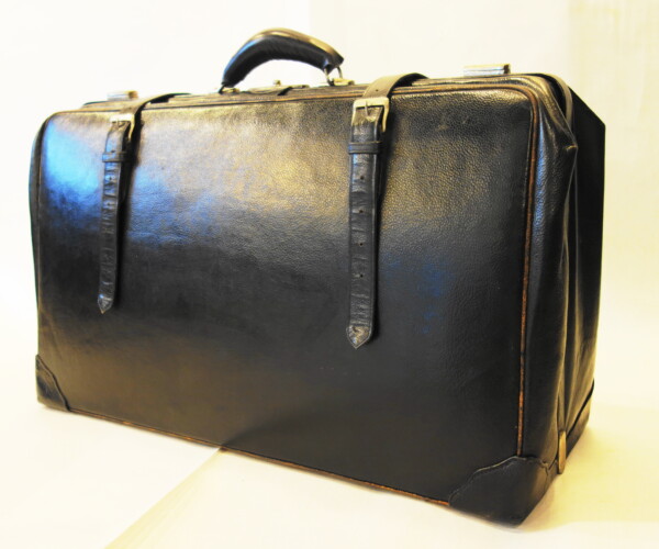 大型革製トランク - 生活骨董の店 やまいく