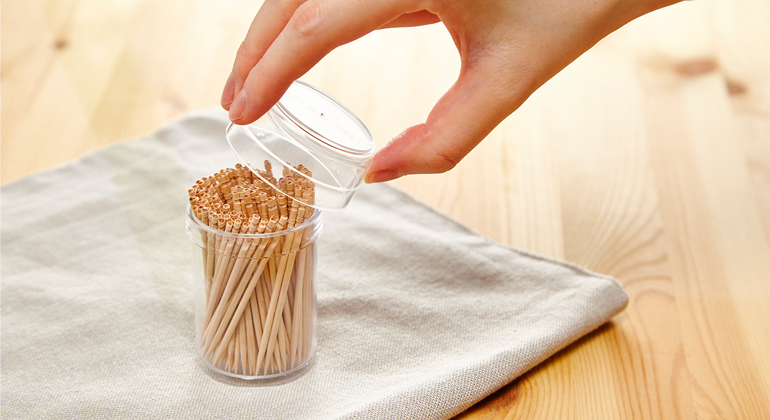 各種容器入り楊枝 - 妻楊枝・割箸・木竹製品の設計開発・製造卸｜創業