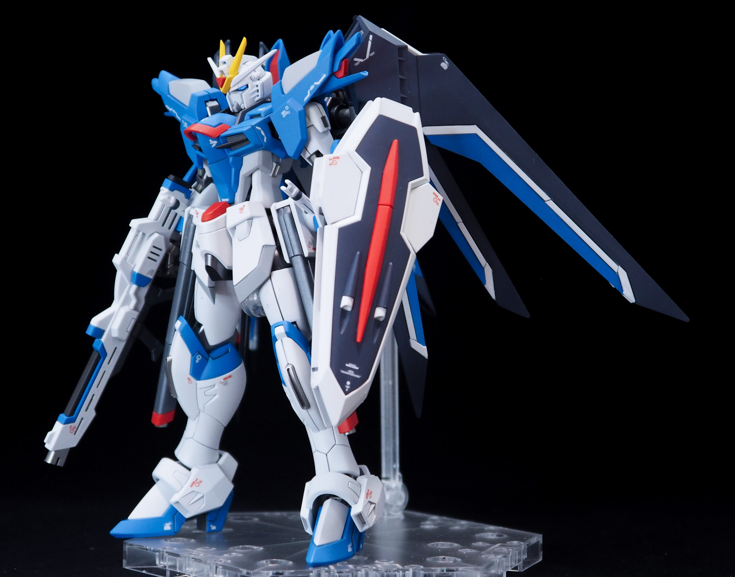 HG ライジングフリーダムガンダム塗装完成品 HG 1/144 ライジング
