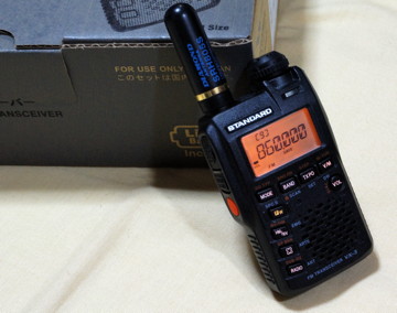スタンダード FM TRANSCEIVER VX-3 VX-3の詳細説明とオプション一覧