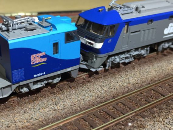 KATOスーパーレールカーゴ新デザインコンテナ16両セット KATO M250系