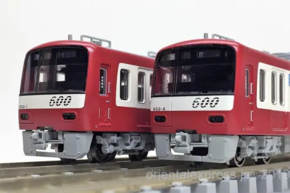 京急600形4次車・SRアンテナ付が入線しました。MICROACE A6721