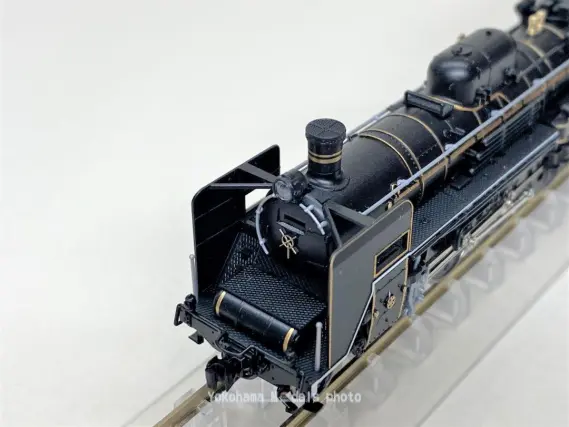 C57 1号機が入線しました。KATO 2024-1 やまぐち号やSL北びわこ号に