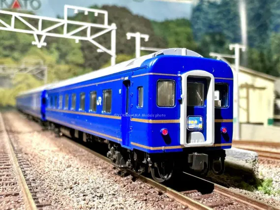 24系寝台特急「日本海」(2024年版)が入線です。KATO 10-881 / 10-882