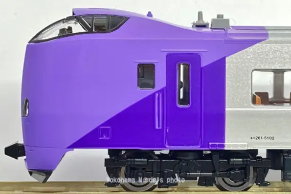 キハ261系5000番代「ラベンダー」を弄る。北のシンボルマーク！ TOMIX