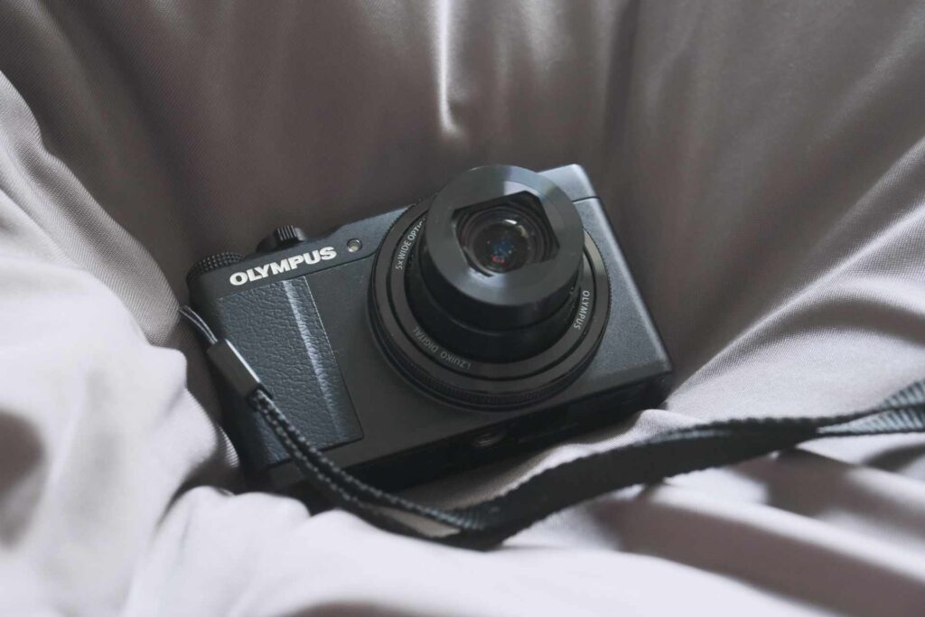 エモくも綺麗にも撮れる万能型！オリンパスXZ-10の魅力を作例と一緒に