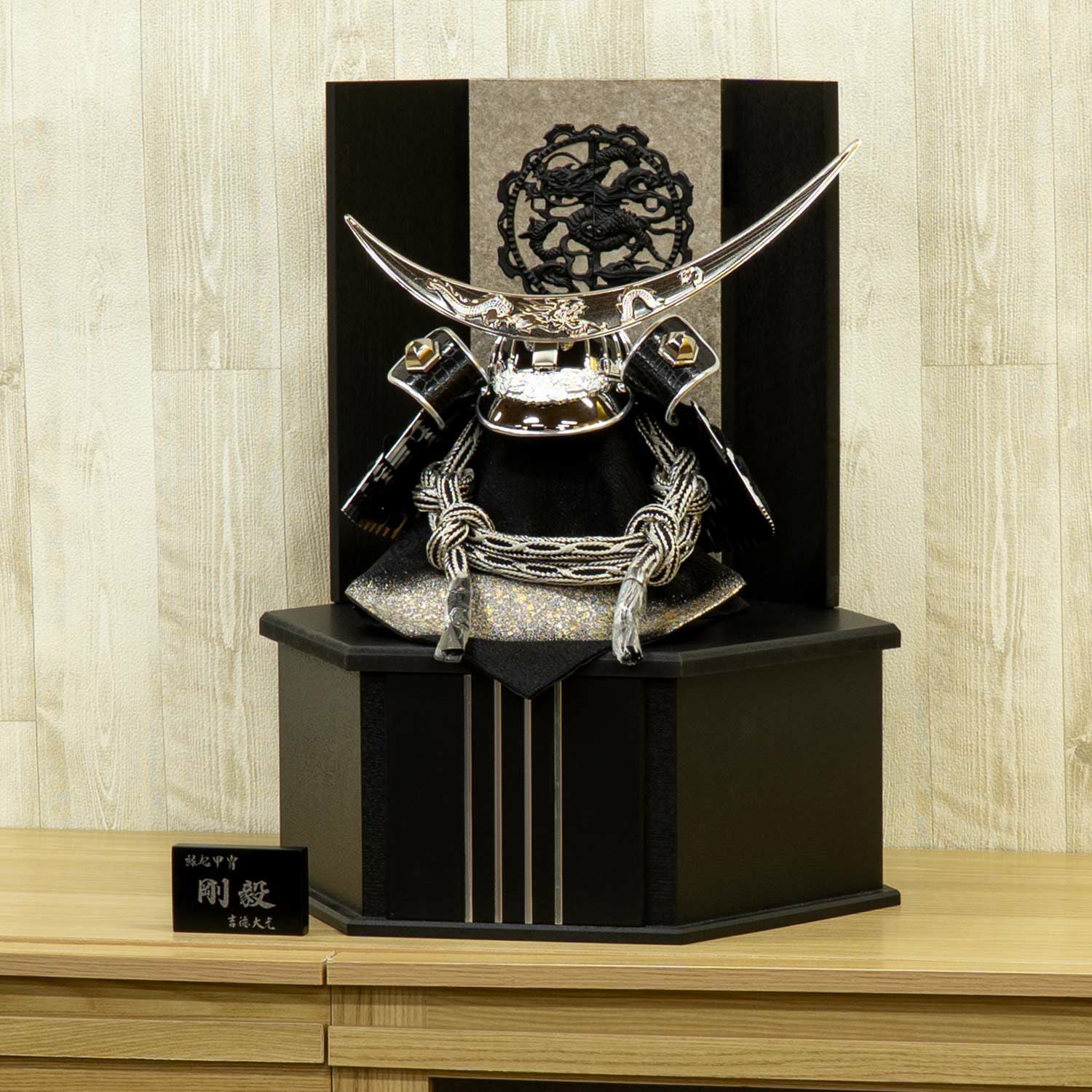 五月人形 | 【公式】吉徳の人形 オンラインショップ