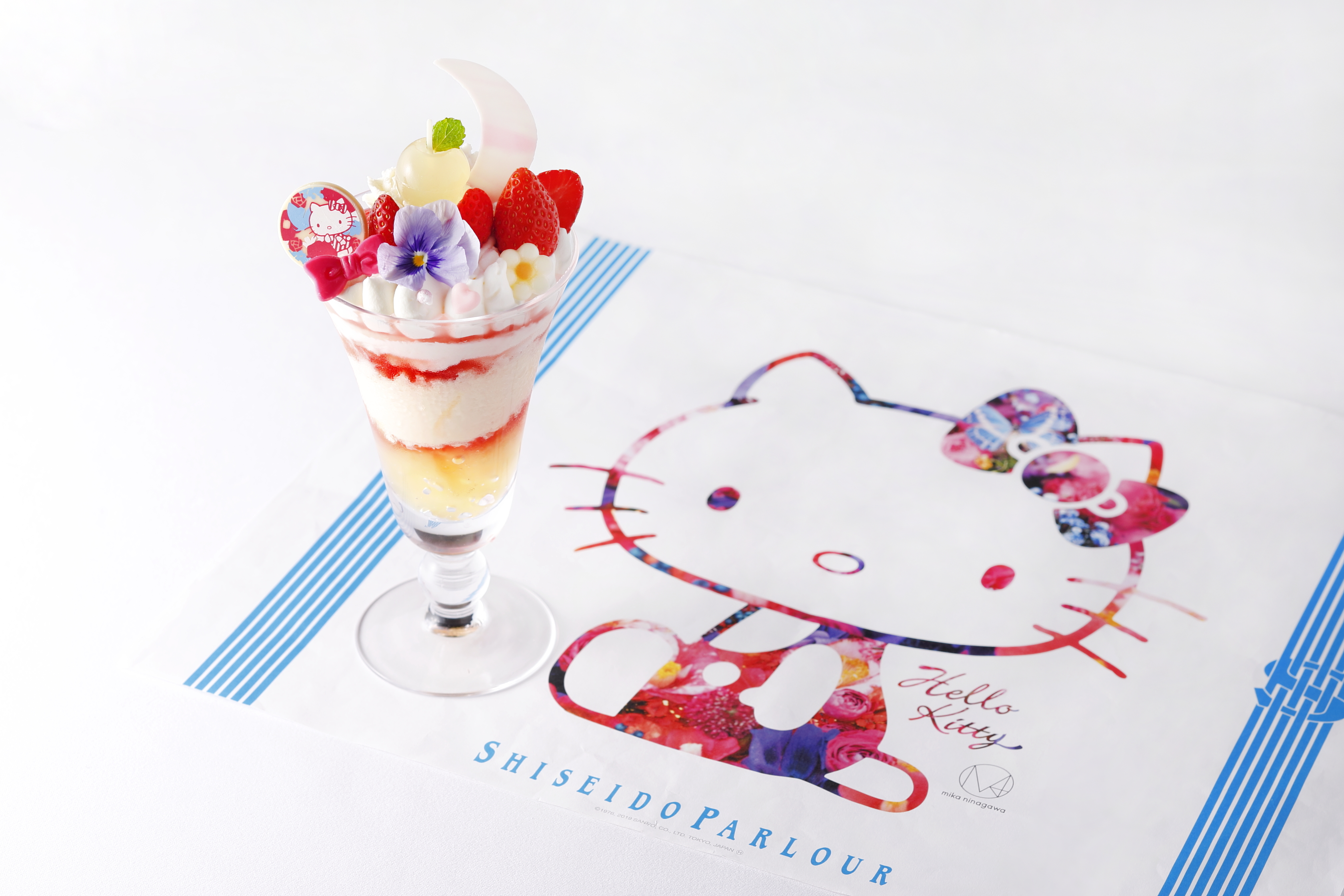 ハローキティ パフェ ボールペン レア‼️キティ パフェボールペン