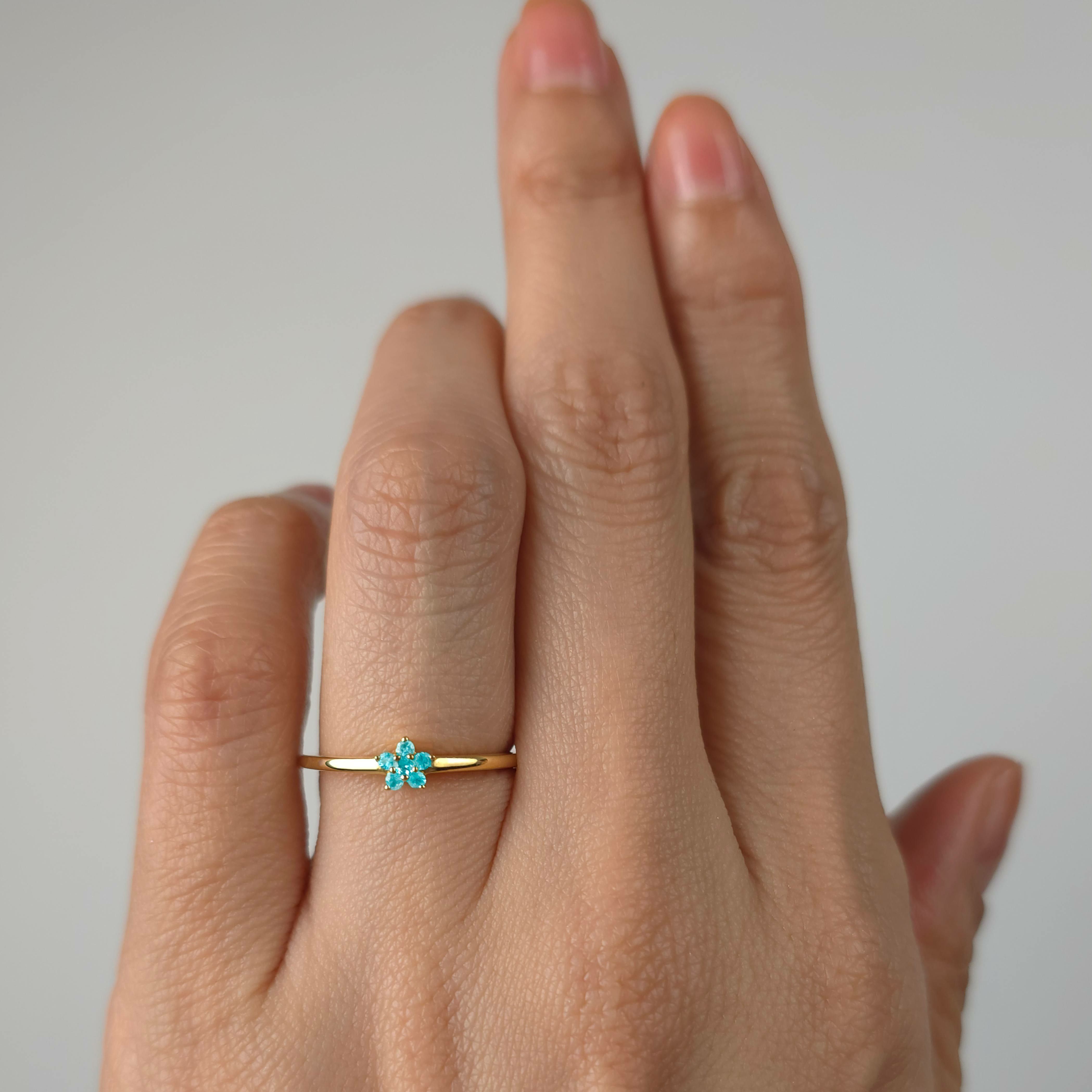 ブラジル産パライバトルマリンスターK18ゴールドリング【Blue STAR