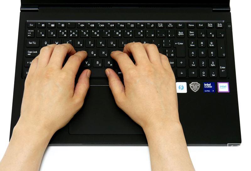 THIRDWAVE DX-M7L」実機レビュー！16型なのに約1.3kgの軽量・大型