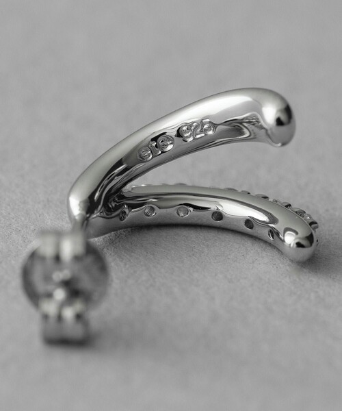 ete（エテ） ピアス ビジュー ダブルライン ピアス レディース