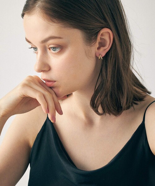 ete（エテ） ピアス ビジュー ダブルライン ピアス レディース