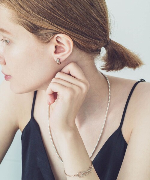 連休限定値下げ＊ete ピアス パール ハグピアス レディース ete（エテ