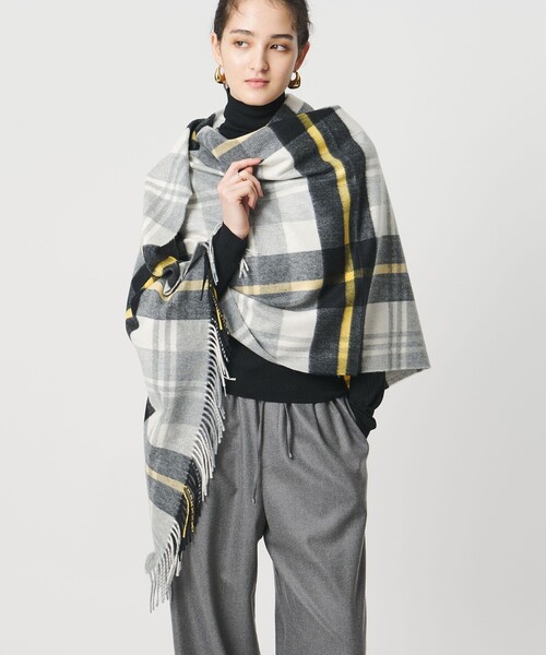 Johnstons of Elgin（ジョンストンズ オブ エルガン） ストール