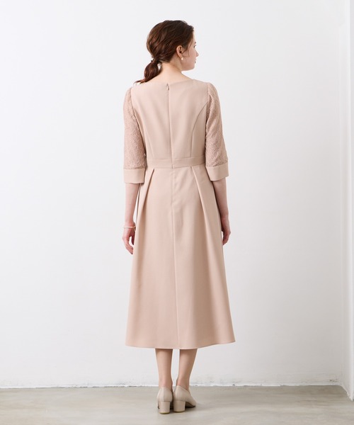 AIMER（エメ） ワンピース レース袖×ウエストタックフィット＆フレア