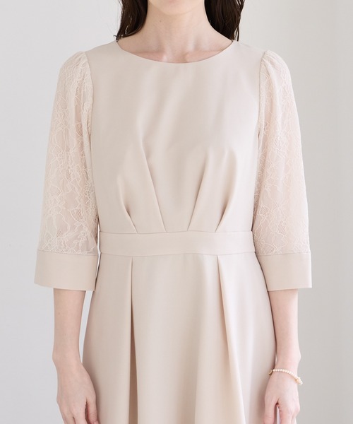 AIMER（エメ） ワンピース レース袖×ウエストタックフィット＆フレア