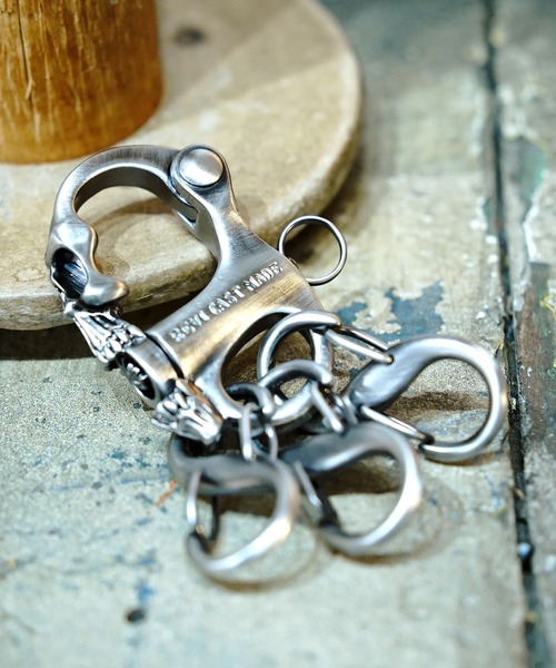 REVI CAST MADE キーホルダー レビキャストメイド スカルヨットナス