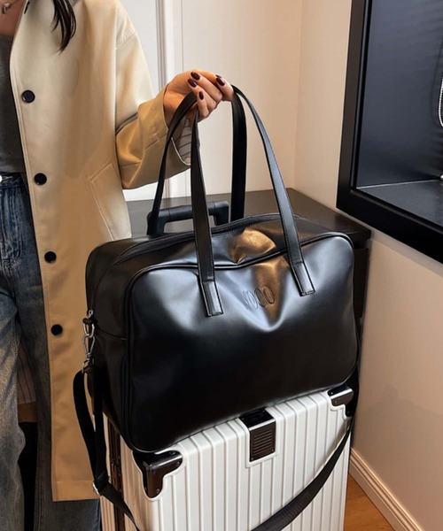 LA VORAGINE（ラ ヴォラジネ） ボストンバッグ 大容量2WAY スクエア