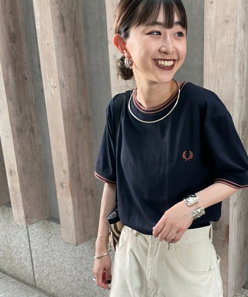 FRED PERRY（フレッドペリー） tシャツ ツインティップライン ワン