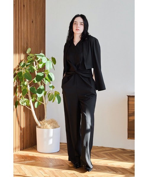 niana（ニアナ） パンツドレス プラクティカルショートジャケット