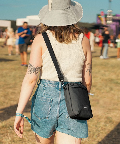 PacSafe（パックセーフ） ショルダーバッグ GO Festival Crossbody