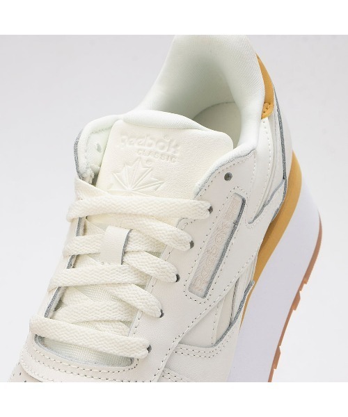 Reebok（リーボック） スニーカー クラシックレザー トリプル リフト
