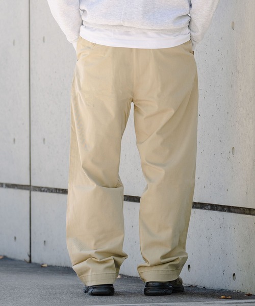 Levi's（リーバイス） チノパン SKATE ルーズチノ ベージュ HARVEST
