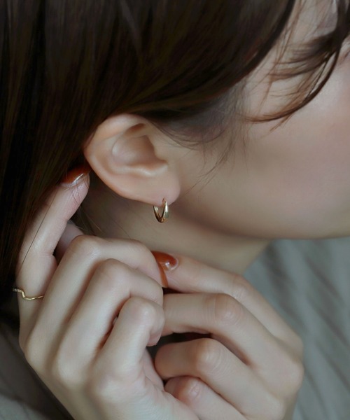 SIENA ROSE（シエナロゼ） ピアス ドロップラインフープピアス