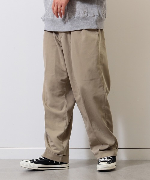 BEAMS+（ビームスプラス） チノパン 2 Pleats Trousers PE Twill