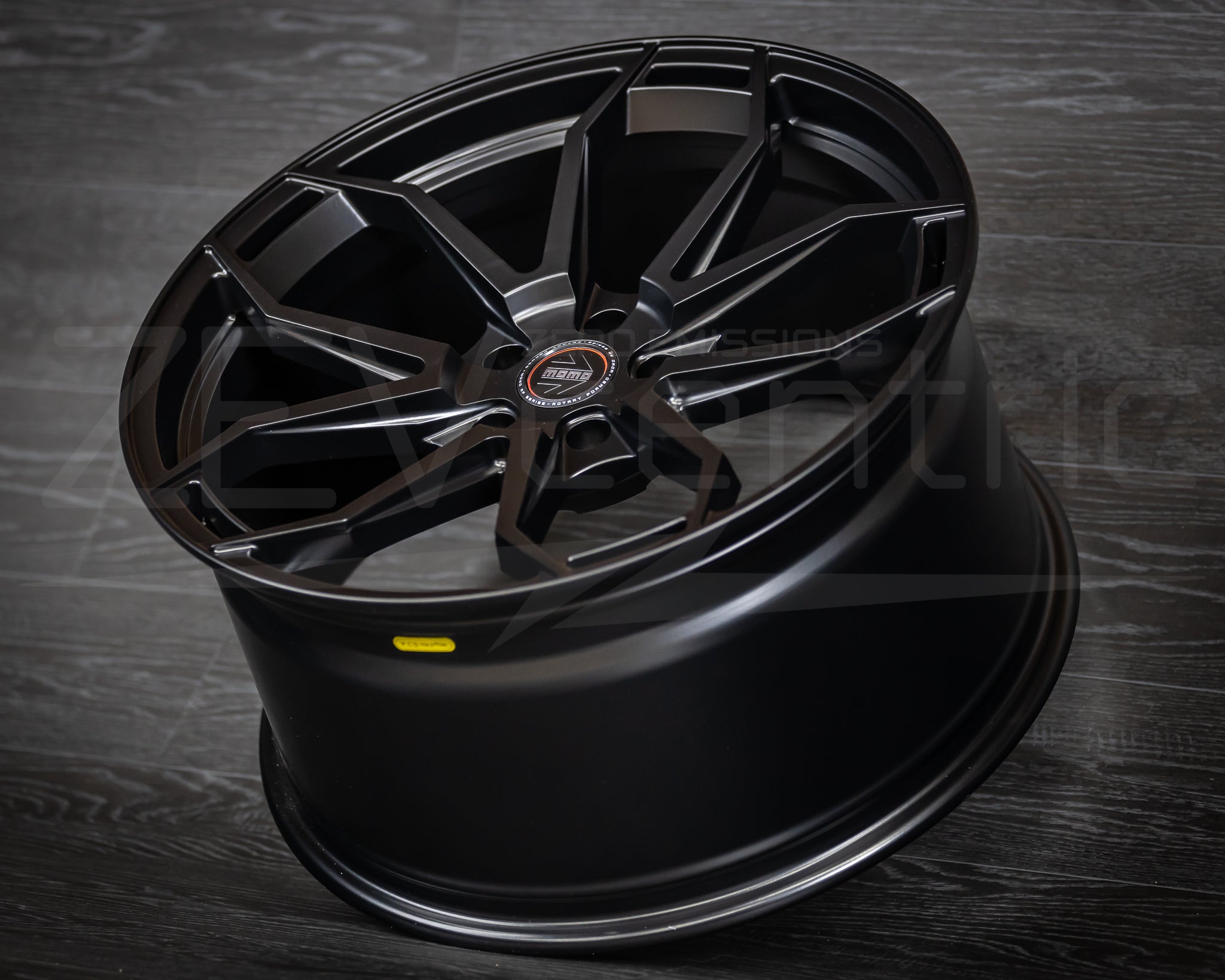 Momo Anzio Satin Black 20